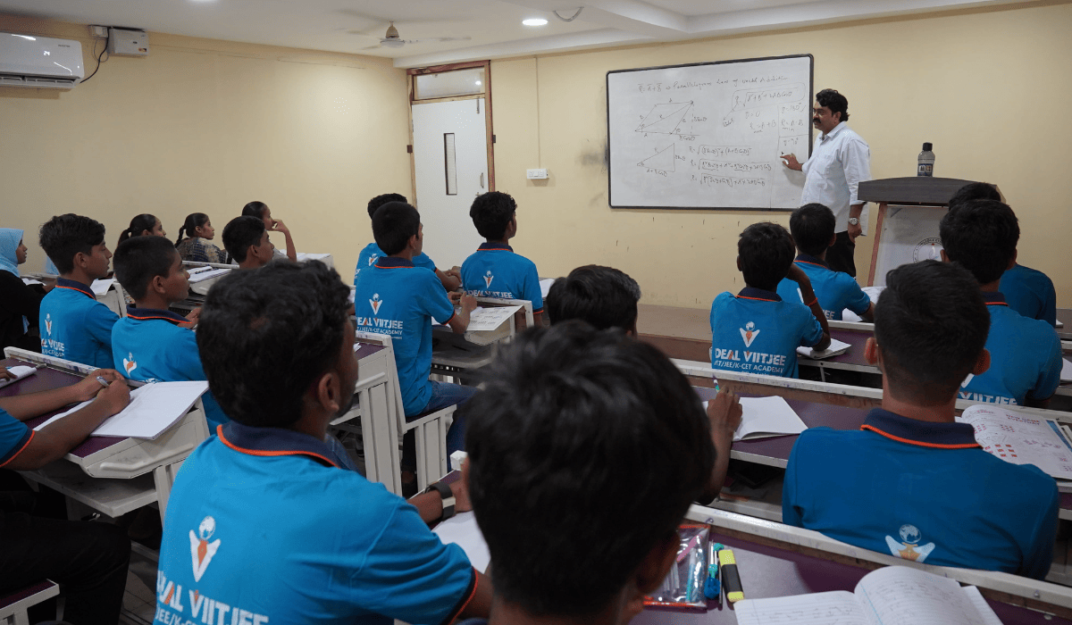 I & II Year PU NEET/JEE/KCET Integrated Coaching